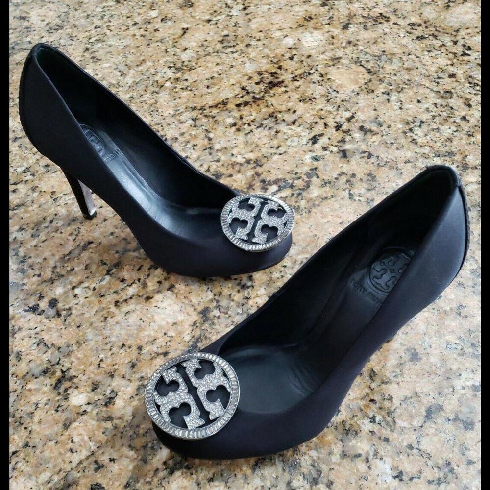 Tory Burch Black Satin Closed Toe Heels Pumps Stilettos Silver Jewled Logo 5.5